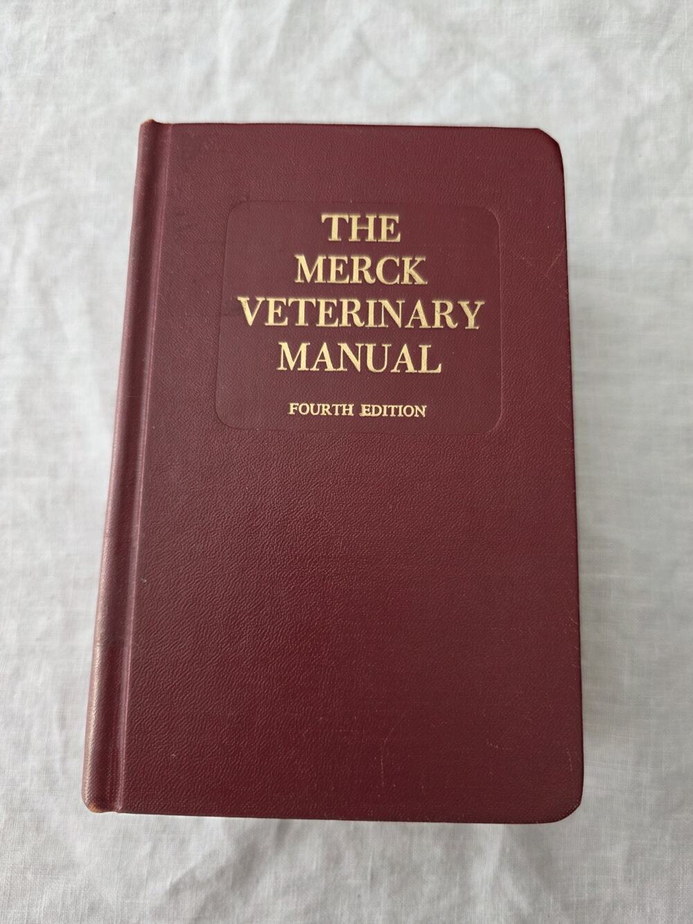 The Merck Veterinary Manual by Otto H. Siegmund (1979, Hardcover)